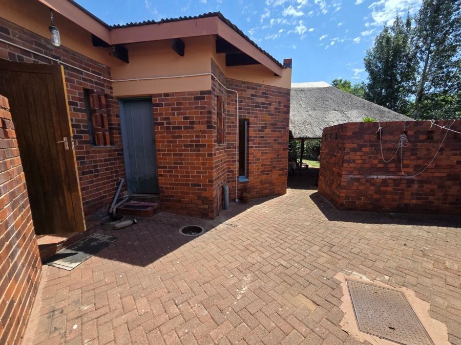 4 Bedroom Property for Sale in Universitas Free State